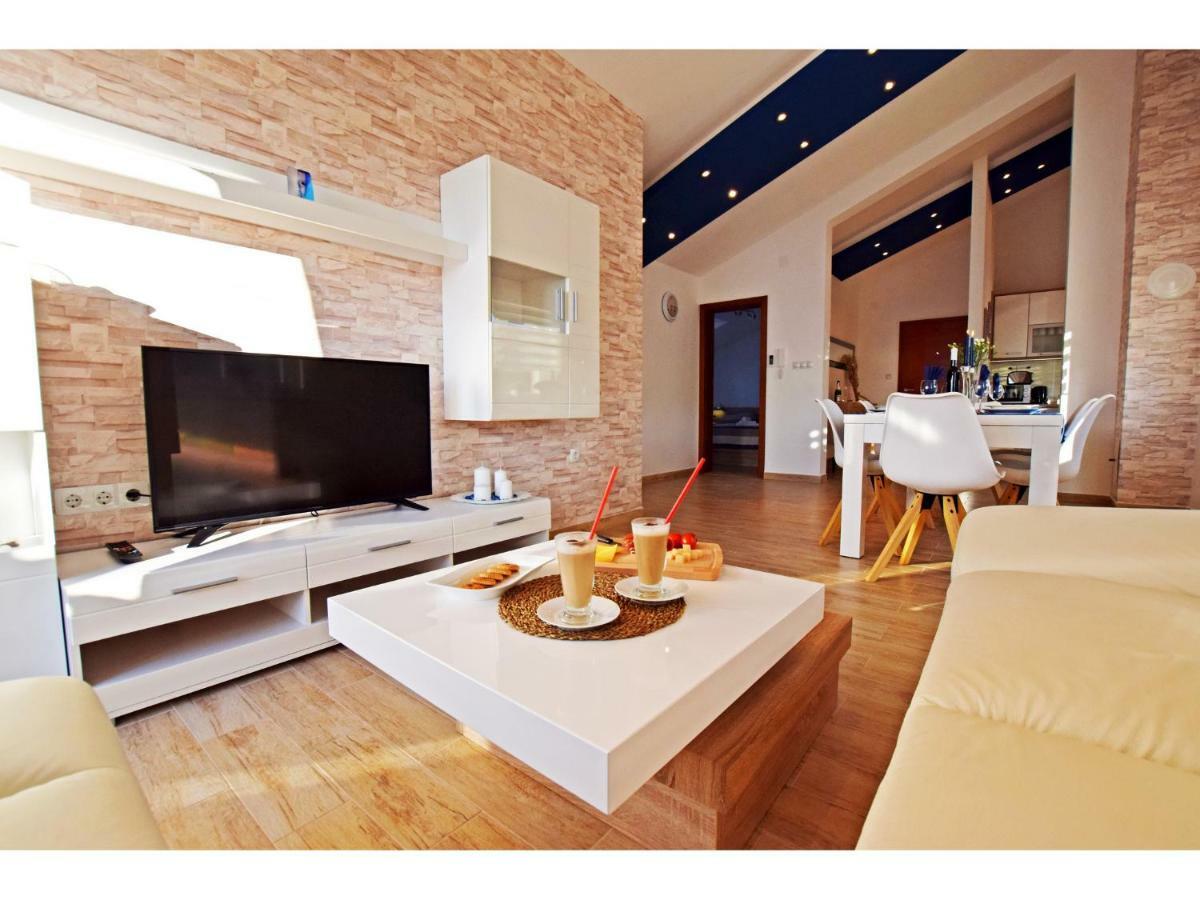 Apartment Dinko Rovanjska Extérieur photo